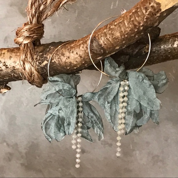 Matana Jewelry - Blue Flower tassel hoops dangle earrings